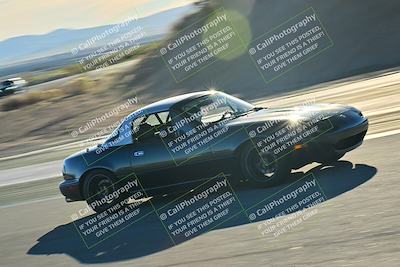 media/Dec-13-2025-Extreme Speed (Sat) [[d129ecb0b9]]/Beginner/Session 3 (Turn 5)/